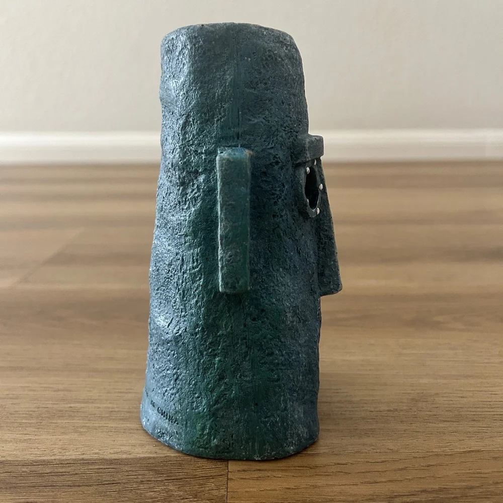 SpongeBob Squidward’s Easter Island Head Aquarium Decoration- EUC